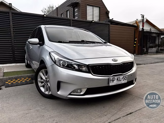 KIA CERATO 1.6 MECANICO