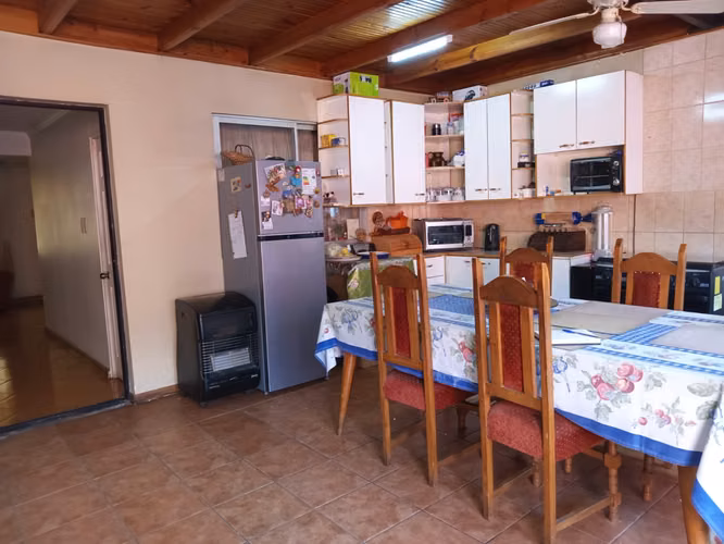 VENDEMOS EXCELENTE CASA  EN NUEVA HOLANDA, TALCA - Imagen 16