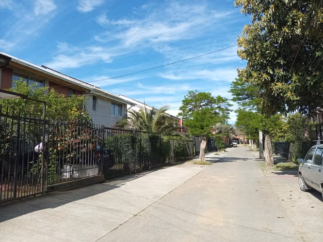 VENDEMOS EXCELENTE CASA  EN NUEVA HOLANDA, TALCA - Imagen 18