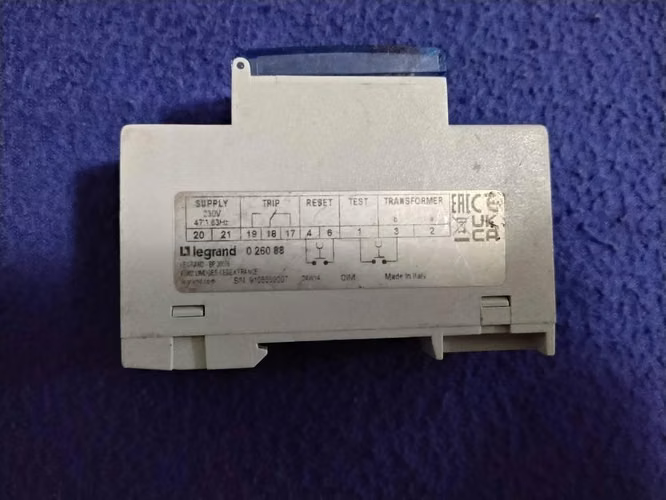 Relé Diferencial electrónico legrand 026088