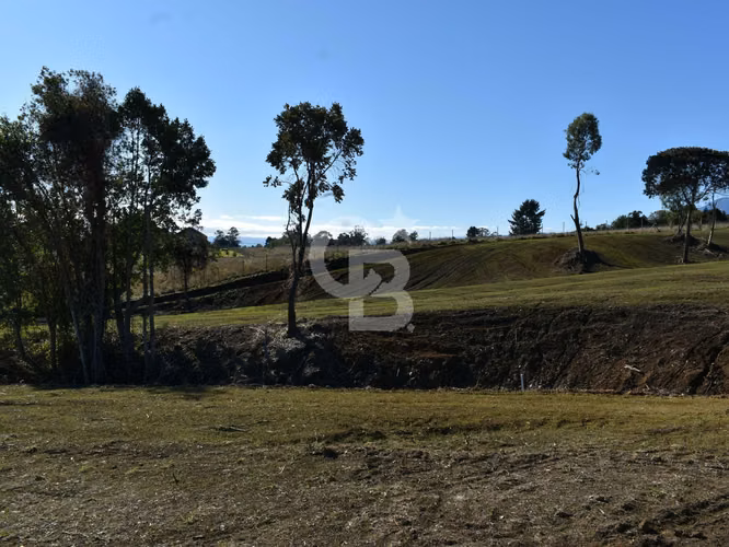 Parcelas camino a ensenada, linda vista al volcán Osorno