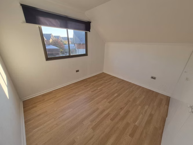 ARRIENDO EN ALTOS DEL PARQUE II