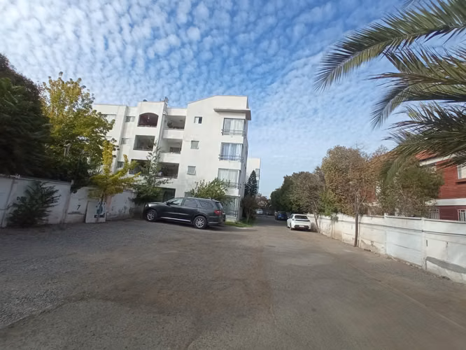 Gran Departamento Familiar en San Bernardo: Espacio, Seguridad y Conectividad - Imagen 25