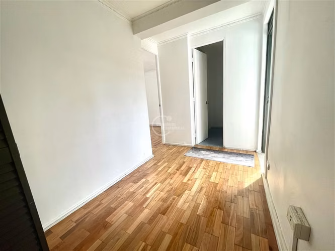 Excelente casa de uso comercial en venta en Vitacura