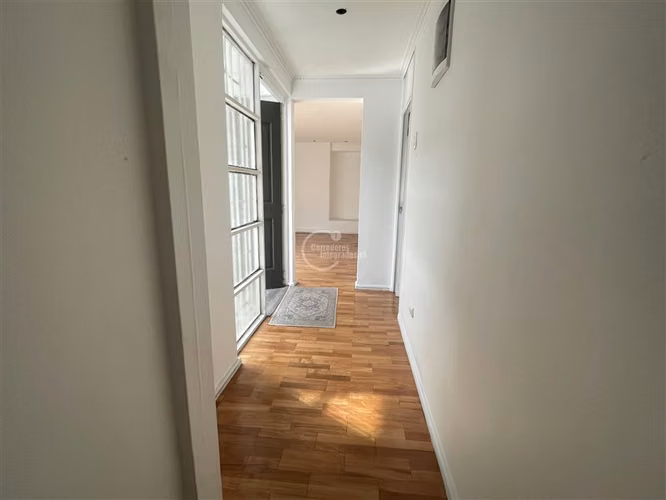 Excelente casa de uso comercial en venta en Vitacura