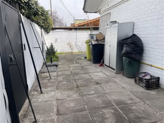 Excelente casa de uso comercial en venta en Vitacura