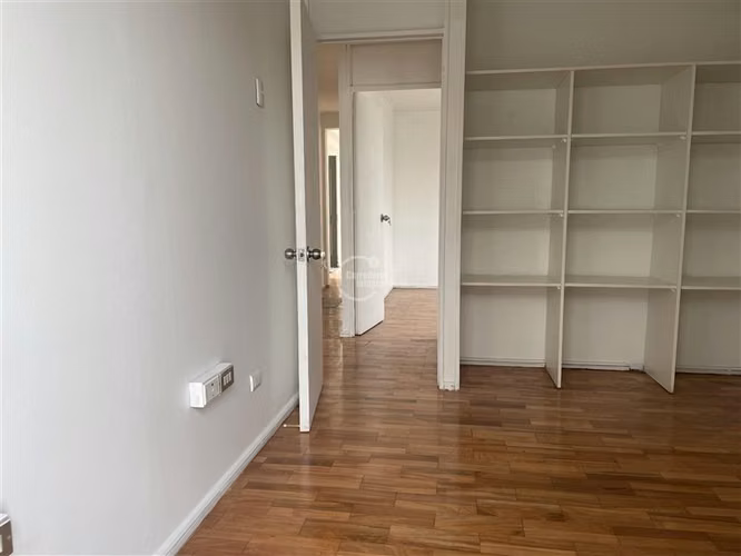Excelente casa de uso comercial en venta en Vitacura