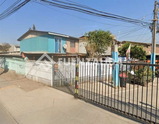 Casa en venta de 3 dorm. en Maipú