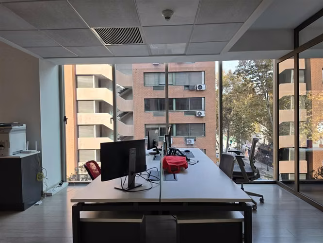 Oficina en Arriendo en Providencia / Edificio Plaza Suecia - Imagen 12