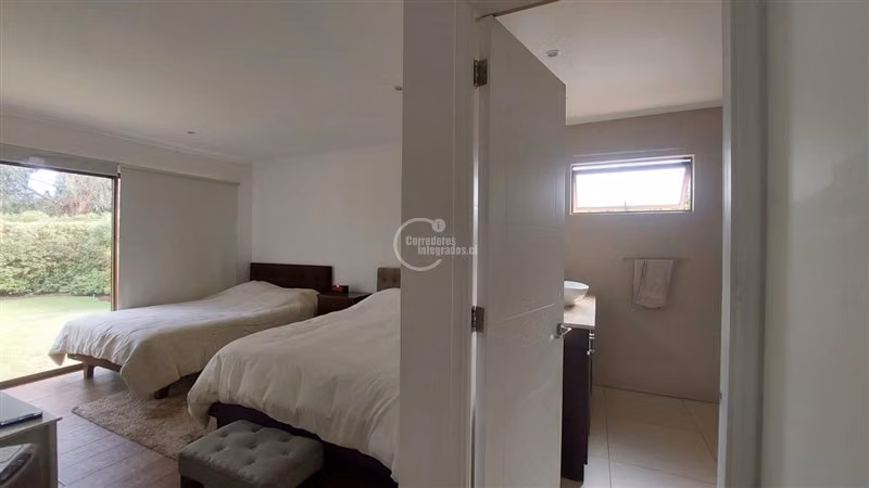 Casa en venta 5 dormitorios en Santa Maria ,Santo Domingo