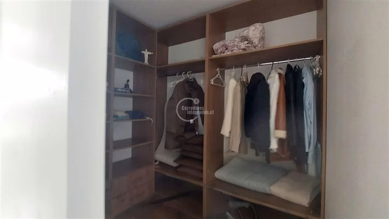 Casa en venta 5 dormitorios en Santa Maria ,Santo Domingo