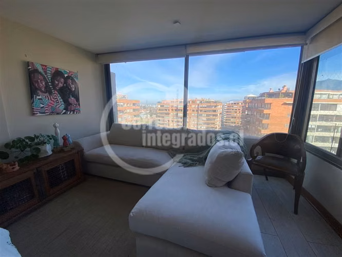 Departamento en venta de 3 dorm. en Vitacura