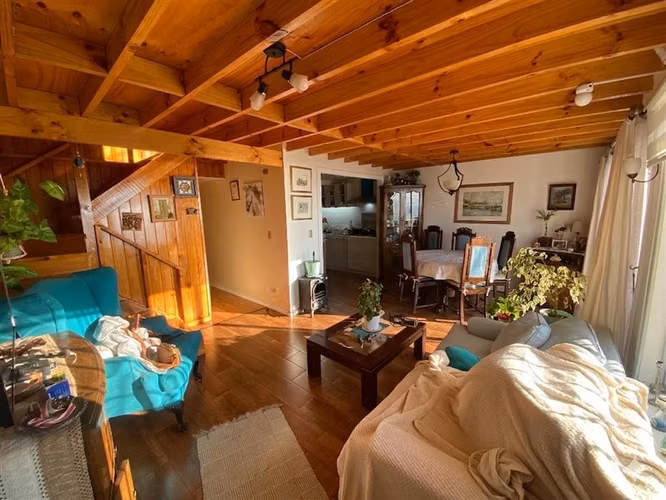 Casa en venta 5 dormitorios 2 baños Cartagena