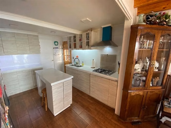 Casa en venta 5 dormitorios 2 baños Cartagena