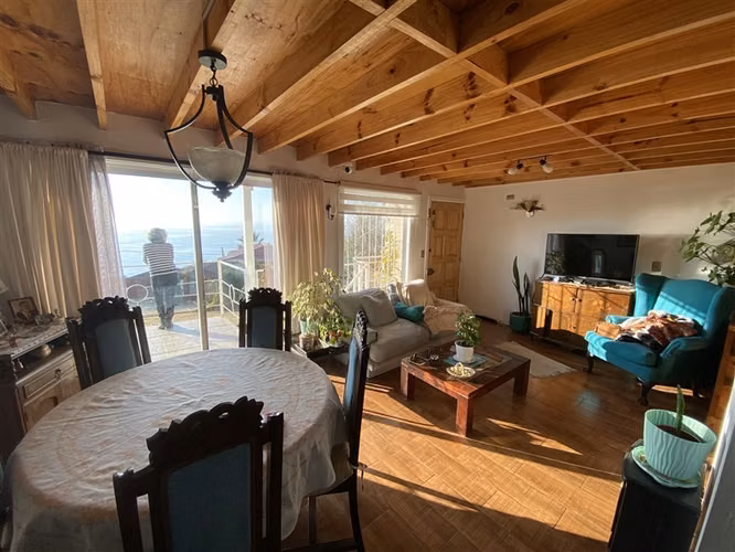 Casa en venta 5 dormitorios 2 baños Cartagena