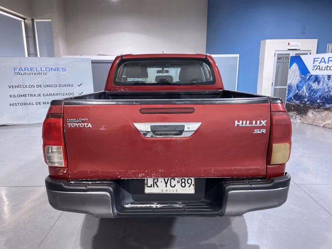 HILUX SR 4X4 LRYC89-SANTIAGO - Imagen 18