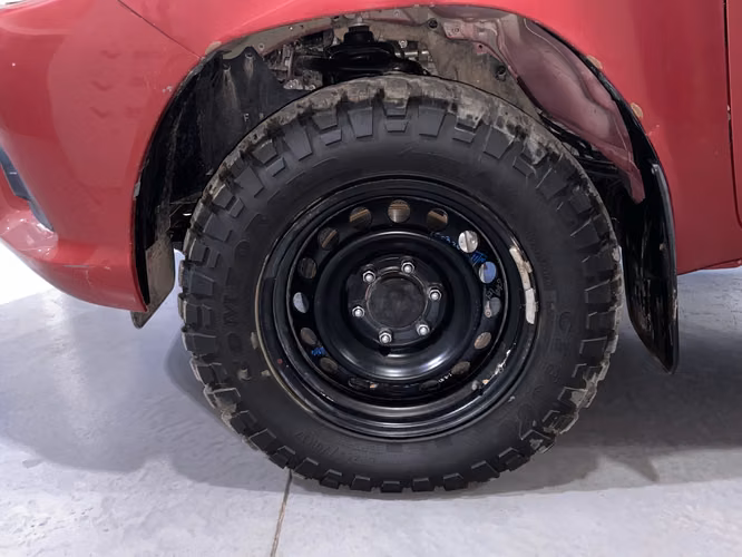 HILUX SR 4X4 LRYC89-SANTIAGO - Imagen 8
