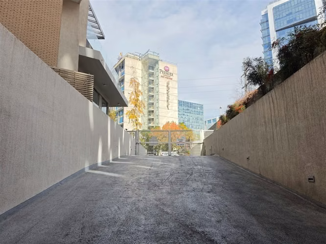 Estacionamiento en Venta Ideal Inversionistas Las Condes