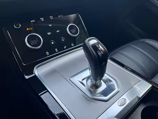LAND ROVER EVOQUE S 2.0I 4X4 AUT. AÑO 2022 ÚNICO DUEÑO