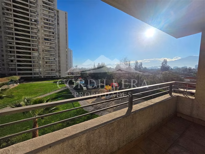 Departamento en arriendo de 2 dorm. en Macul