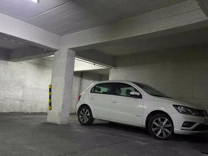 Estacionamiento Metro Tobalaba UF 470 (166610)