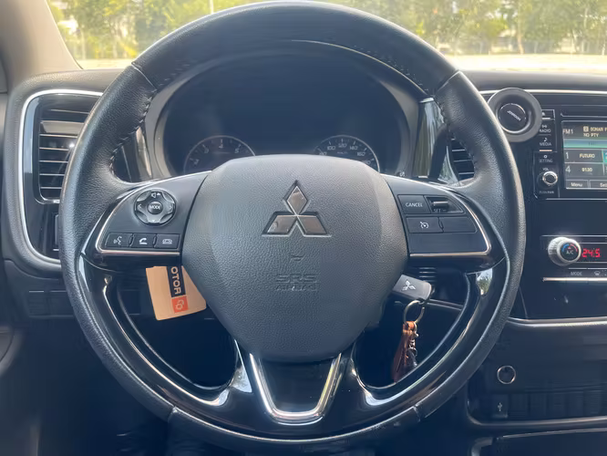 MITSUBISHI OUTLANDER GL 2.0 CVT 2022 IMPECABLE