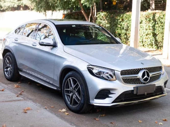 Mercedes Benz Glc 300 4 Matic 2.0 2019