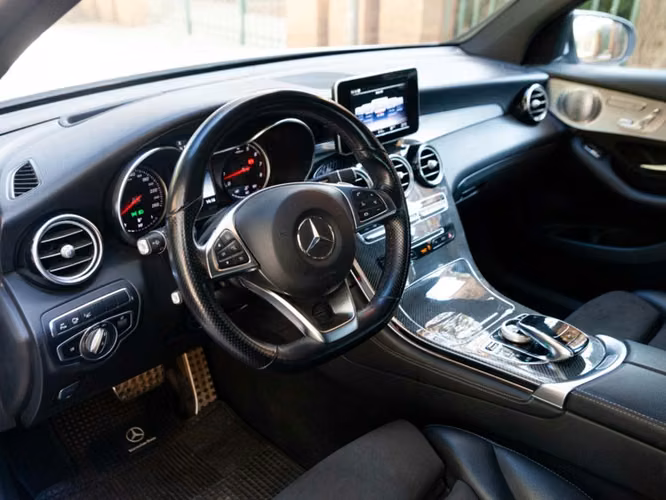 Mercedes Benz Glc 300 4 Matic 2.0 2019