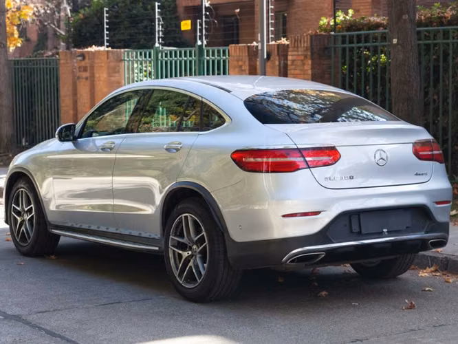 Mercedes Benz Glc 300 4 Matic 2.0 2019