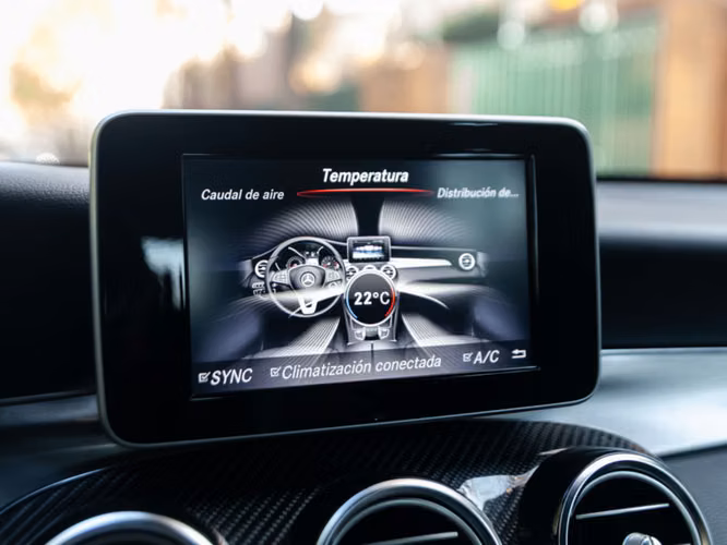 Mercedes Benz Glc 300 4 Matic 2.0 2019