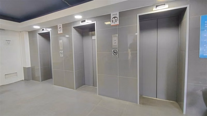 Grandes oficinas en arriendo en Santiago Centro