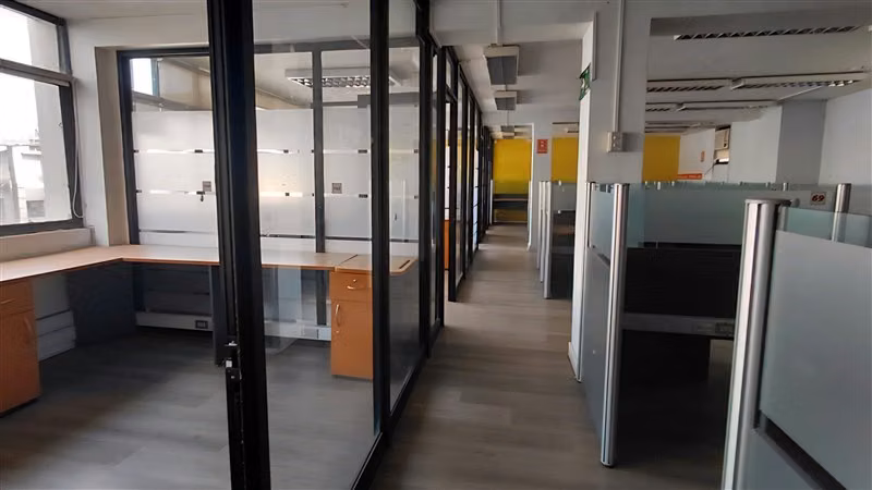 Grandes oficinas en arriendo en Santiago Centro