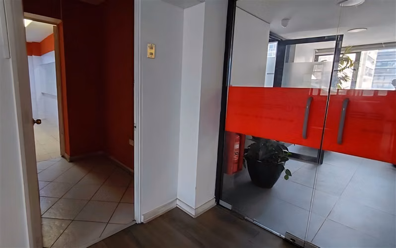 Grandes oficinas en arriendo en Santiago Centro