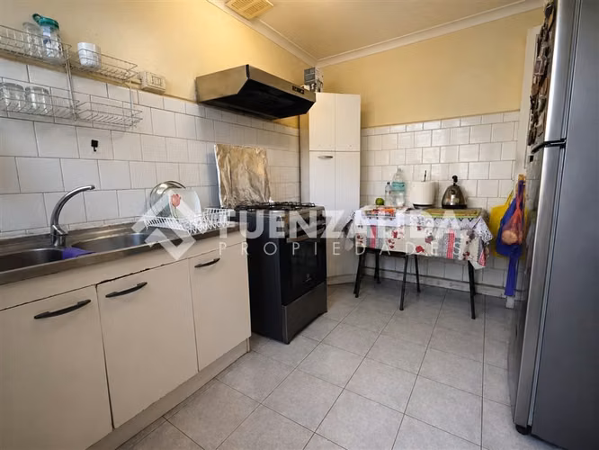 Casa en venta de 3 dorm. en Recoleta