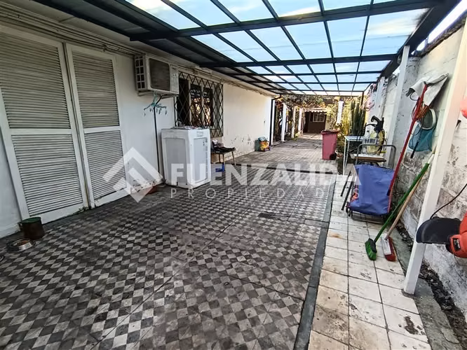 Casa en venta de 3 dorm. en Recoleta
