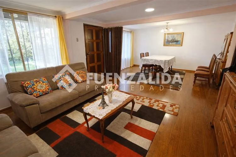 Casa en venta de 3 dorm. en Recoleta