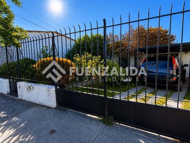 Casa en venta de 3 dorm. en Recoleta