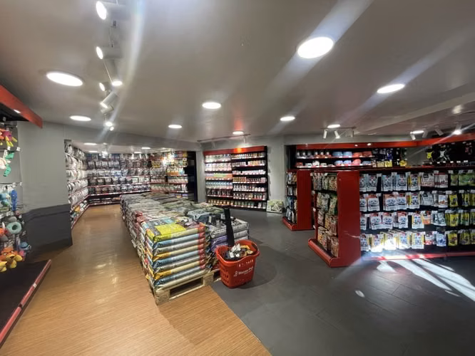 Arriendo Local Comercial Pedro de Valdivia 27 Providencia