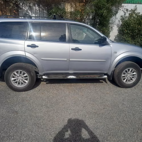 Mitsubishi Montero Sport G2