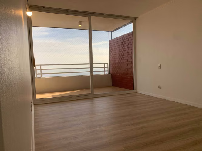 Vive con Estilo en Amplio Departamento (166650)