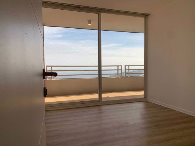 Vive con Estilo en Amplio Departamento (166650)