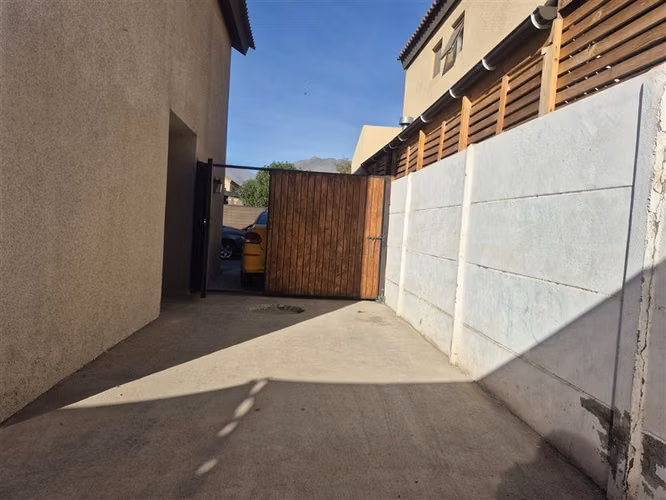 Casa en venta de 3 dorm. en Calle Larga, comuna de Los Andes