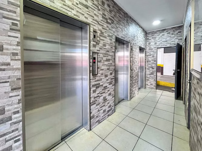 OPORTUNIDAD METRO PARQUE ALMAGRO (166667)