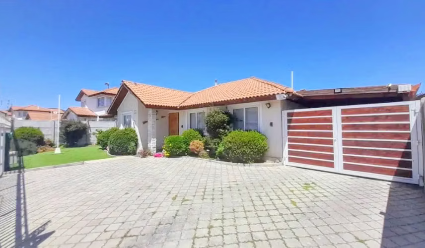 CASA EN VENTA SECTOR RESIDENCIAL,  PEÑUELAS, COQUIMBO