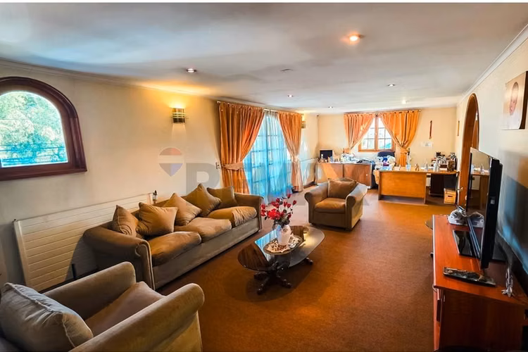 Elegante y exclusiva  casa en maipu - Imagen 10