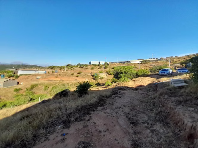 En Condominio, 5.000 m2 con Rol Propio (166726)