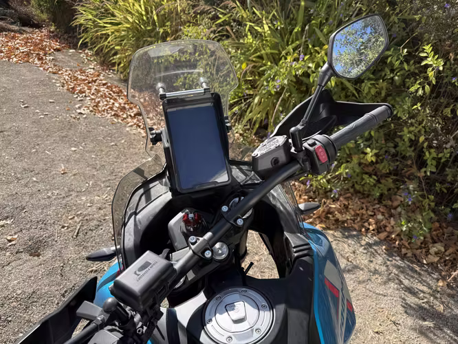 CF Moto 800MT-X, año2025, 1.600 Km, Facturable