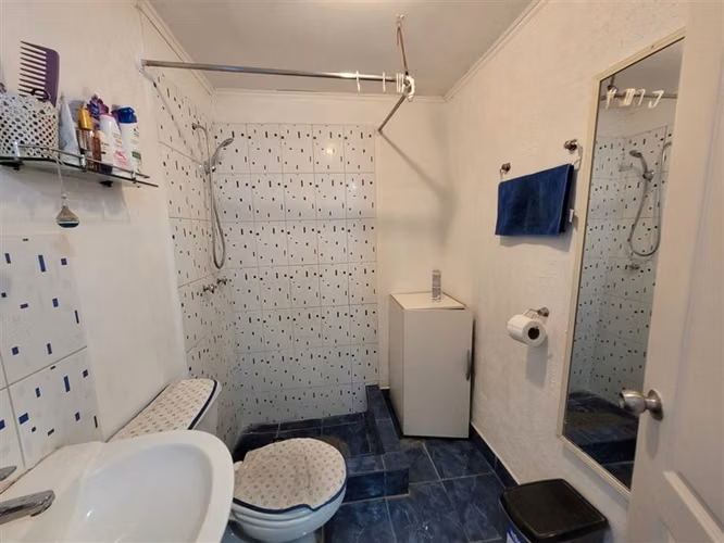 Casa Ampliada (2do piso) en venta de 5 dorm. en San Bernardo