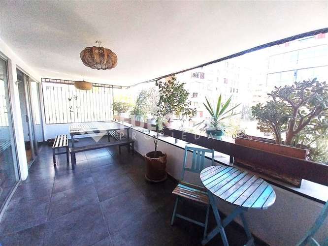 Departamento en venta de 4 dorm. en Las Condes - Imagen 2