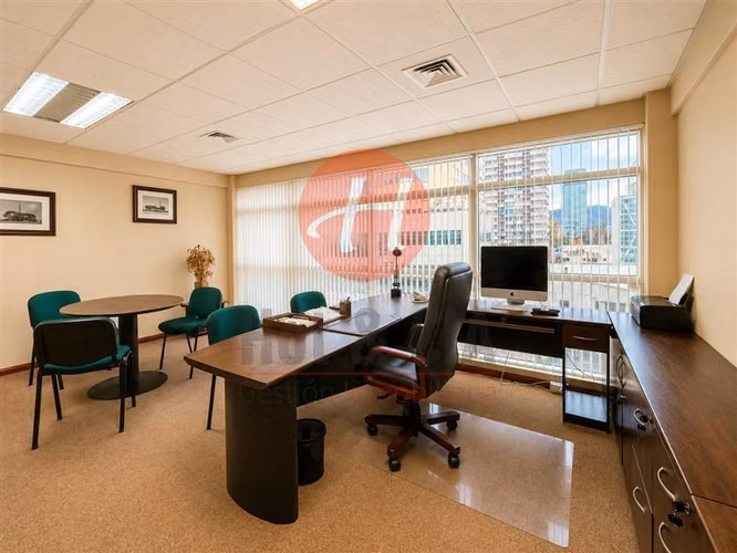 Oficina en Arriendo Edificio Prat Temuco 46 m, Estac.